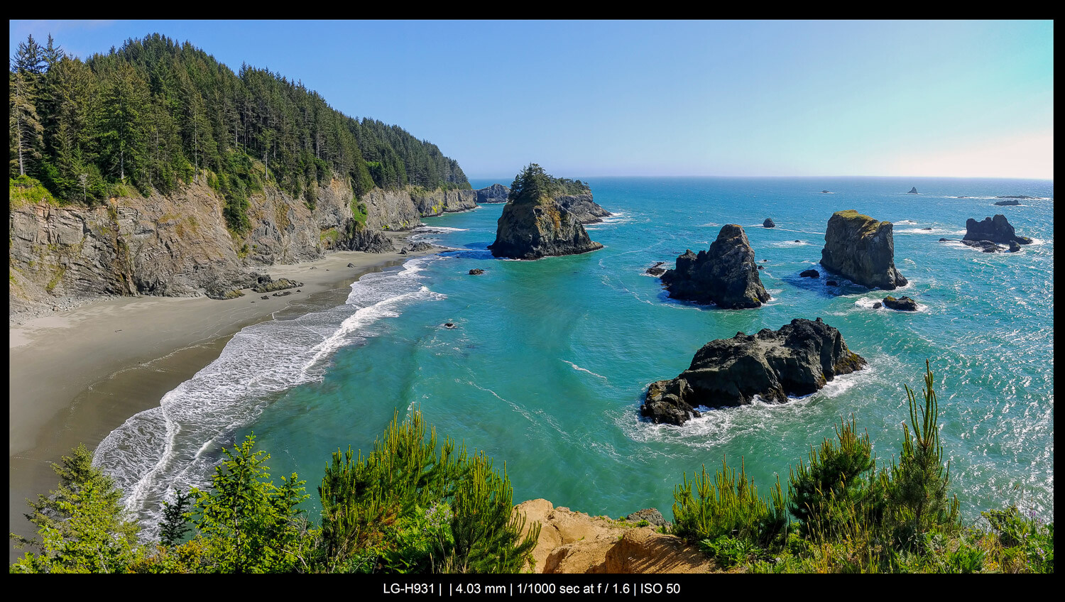 smartphone landscape photography of a beach